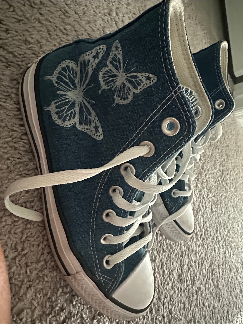 Butterfly denim blue converse
